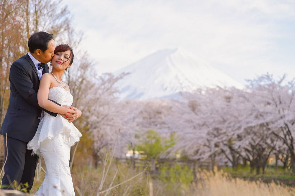 在富士山婚紗照